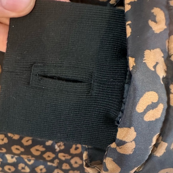 Thereabouts Girls Hooded Heavyweight Puffer Jacket NWT Multiple Sizes Available - Picture 11 of 11